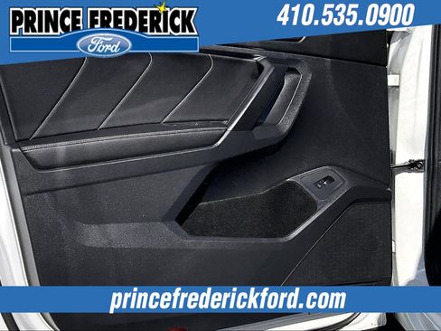 Used 2022 Volkswagen Tiguan SE R-Line image 22