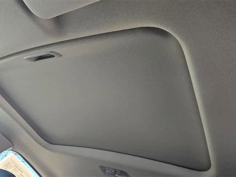 Used 2022 Honda HR-V EX image 17