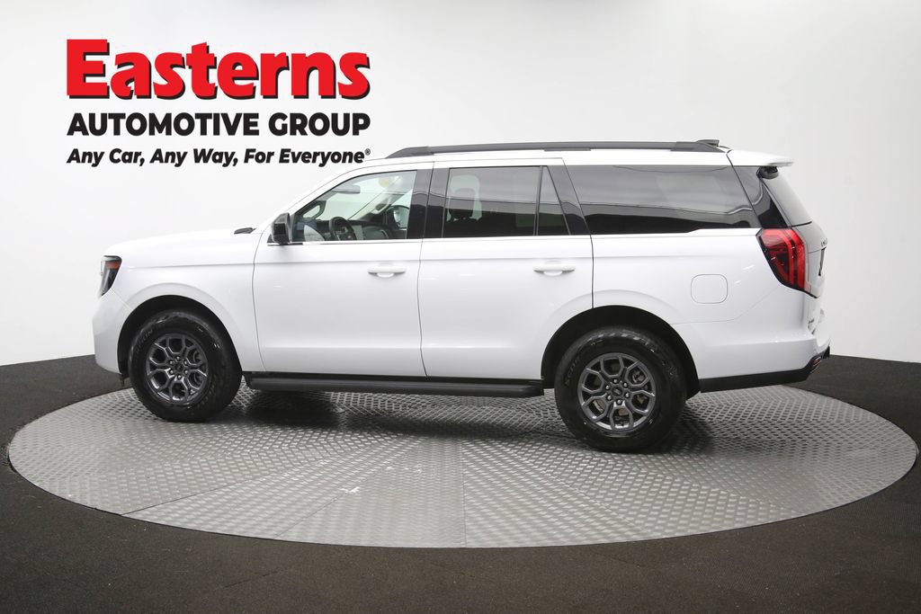 Used 2025 Ford Expedition Active AWD/4WD image 62