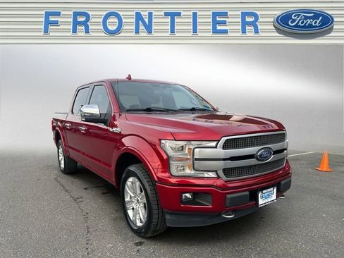 Used 2019 Ford F150 Platinum w/ Equipment Group 701A Luxury image 8