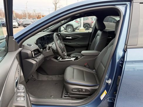 New 2026 Buick Envista Sport Touring w/ Convenience I Package image 12
