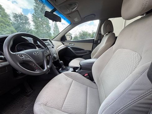 Used 2015 Hyundai Santa Fe Sport w/ Option Group 02 FWD image 9