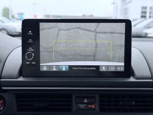 Used 2023 Honda Pilot EX-L image 39