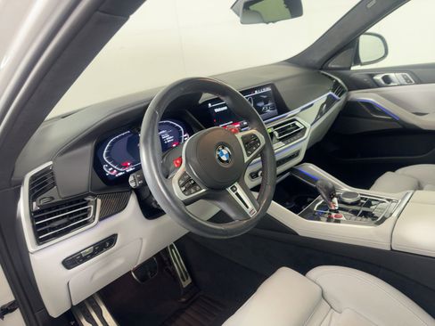 Used 2023 BMW X6 M image 4