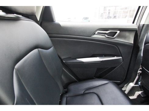 Certified 2023 Kia Sportage EX FWD image 14