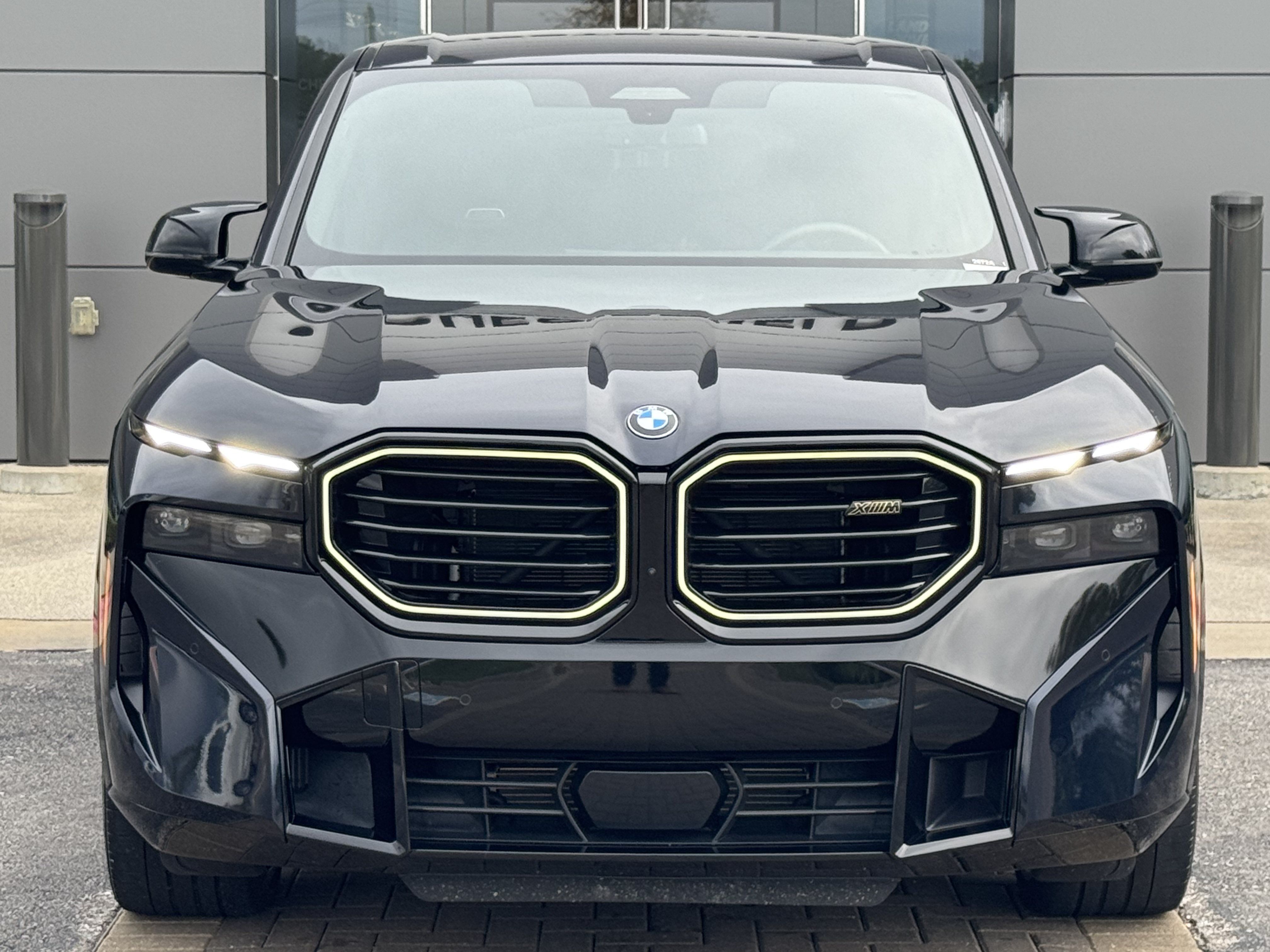 Used 2024 BMW XM AWD/4WD image 8