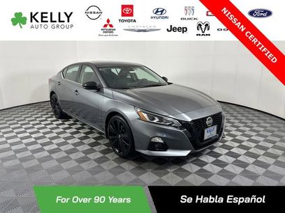 Certified 2022 Nissan Altima 2.5 SR w/ Midnight Edition Package