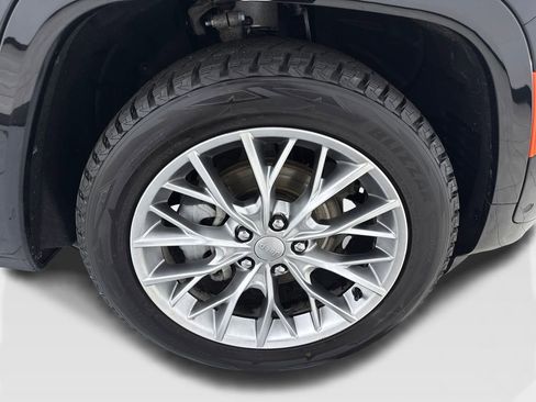 Used 2023 Jeep Grand Cherokee Summit w/ Adv Protech Group IV AWD/4WD image 86