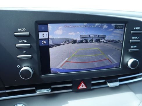 New 2025 Hyundai Elantra Sport image 15