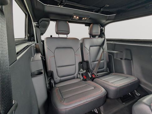 Used 2025 Ford Bronco Stroppe Edition AWD/4WD image 12