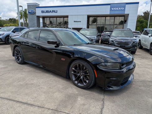 Used 2021 Dodge Charger Scat Pack RWD image 2
