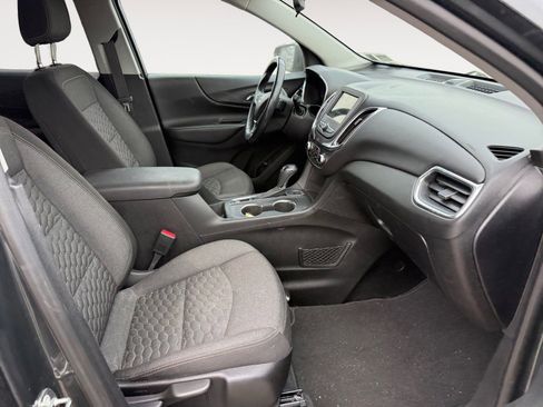 Used 2019 Chevrolet Equinox LT image 15