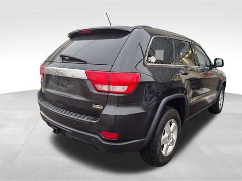 Used 2013 Jeep Grand Cherokee Laredo w/ Laredo E Group image 6