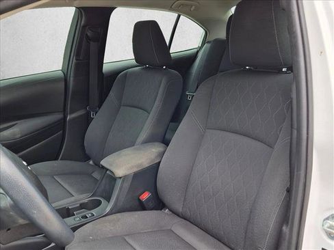 Used 2023 Toyota Corolla LE FWD image 15
