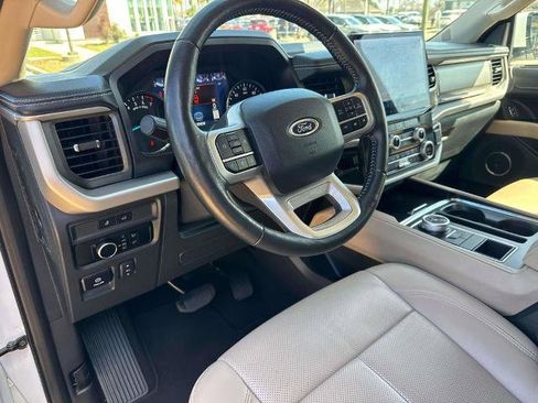 Certified 2024 Ford Expedition Max XLT image 21
