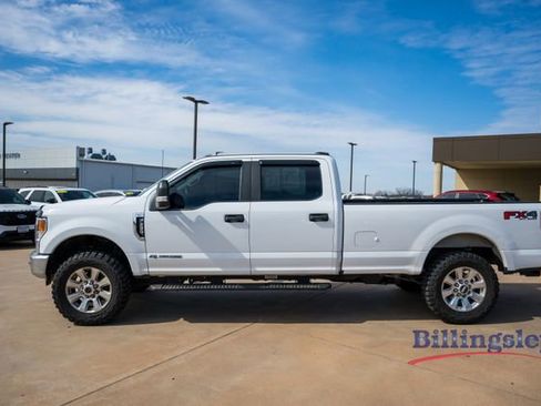 Used 2022 Ford F250 XL w/ Power Equipment Group image 2