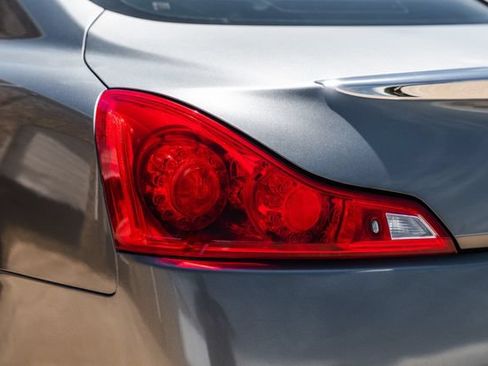 Used 2013 INFINITI G37 Sport RWD image 51