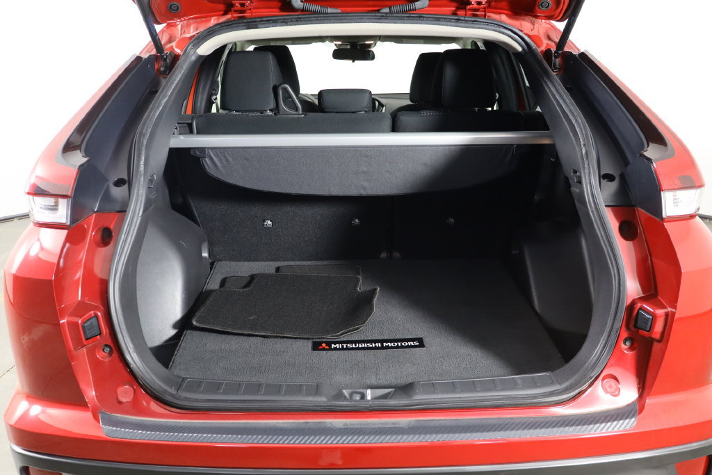 Used 2023 Mitsubishi Eclipse Cross ES AWD/4WD image 16