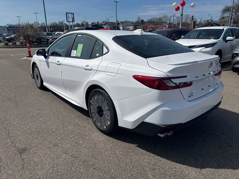 New 2026 Toyota Camry SE AWD/4WD image 5