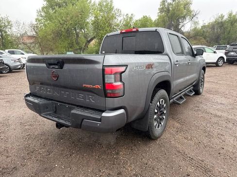 Used 2023 Nissan Frontier PRO-4X w/ Pro Convenience Package AWD/4WD image 6