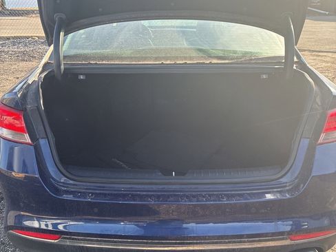 Used 2018 Kia Optima EX image 10