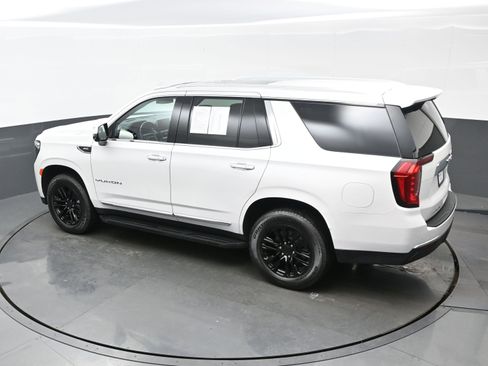 Used 2021 GMC Yukon SLT w/ SLT Premium Package image 37