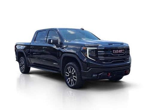 Used 2024 GMC Sierra 1500 AT4 w/ Technology Package AWD/4WD image 6