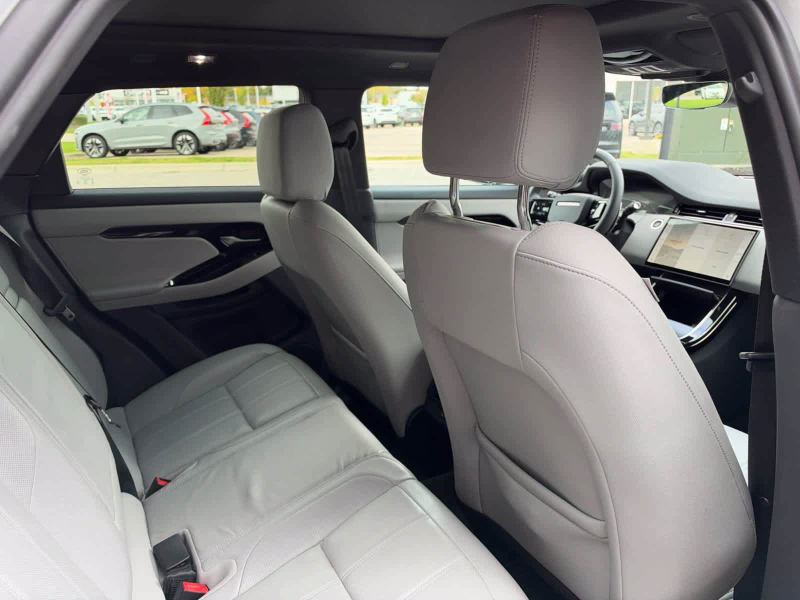 Certified 2026 Land Rover Range Rover Evoque S AWD/4WD image 12
