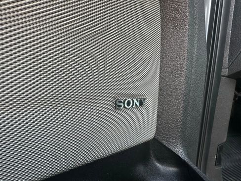 Used 2013 Ford F150 FX4 w/ Luxury Equipment Group image 16