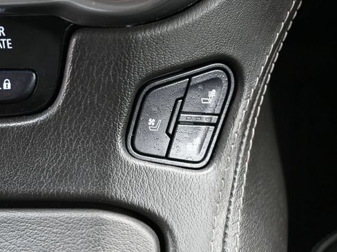 Used 2020 Chevrolet Tahoe Premier AWD/4WD image 30