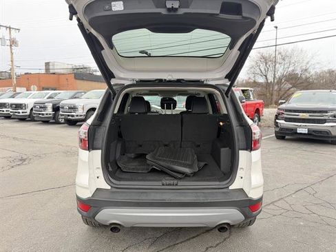 Used 2018 Ford Escape Titanium w/ Ford Safe & Smart Package image 5