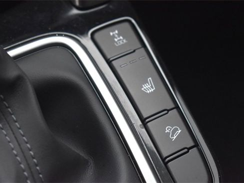 Certified 2024 Kia Seltos S image 26