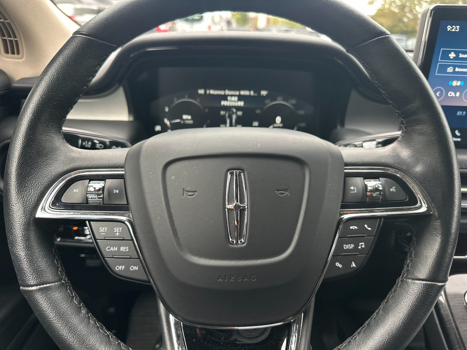 Certified 2023 Lincoln Nautilus FWD w/ Premium Package image 23