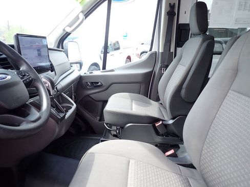 Used 2024 Ford Transit 150 148 Medium Roof RWD image 17