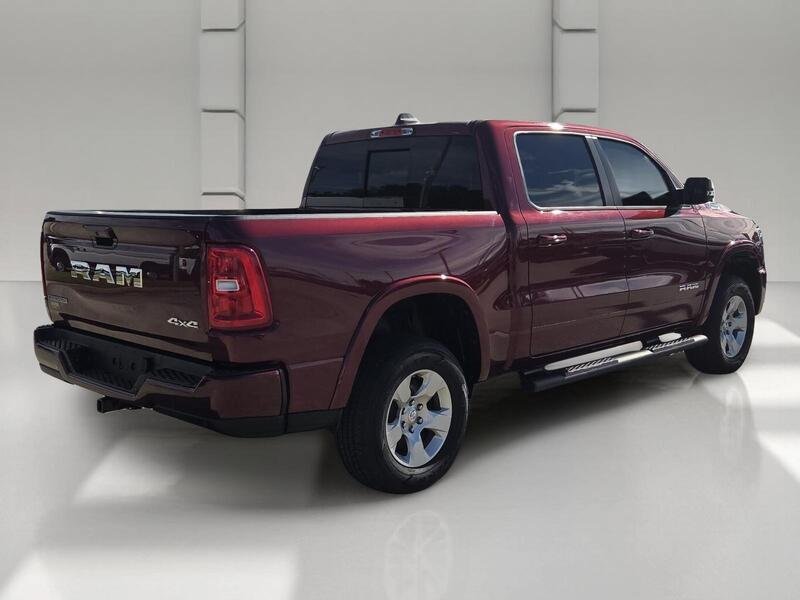 Used 2025 RAM 1500 Big Horn AWD/4WD image 5