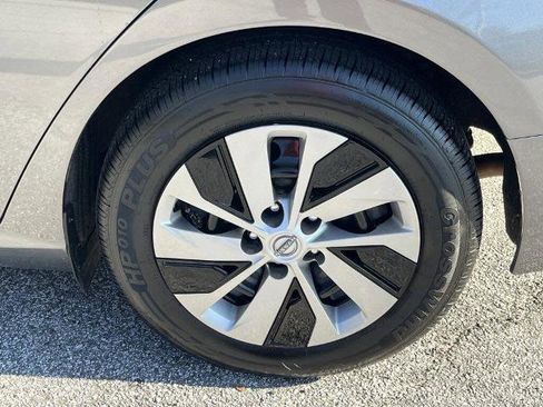 Certified 2024 Nissan Altima 2.5 S image 30