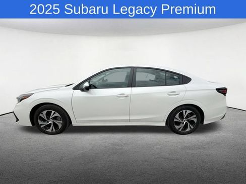 Used 2025 Subaru Legacy Premium w/ Popular Package #1A AWD/4WD image 12