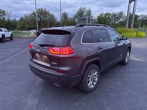 Used 2022 Jeep Cherokee Latitude Lux w/ Sun & Sound Group AWD/4WD image 6