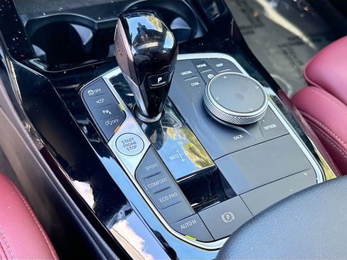 Certified 2024 BMW X3 sDrive30i w/ Convenience Package image 17