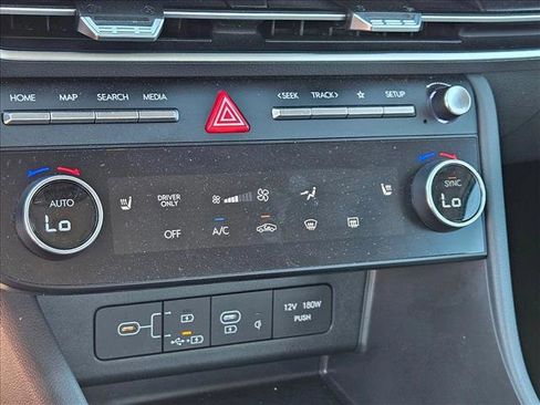 Used 2025 Hyundai Sonata SEL image 13