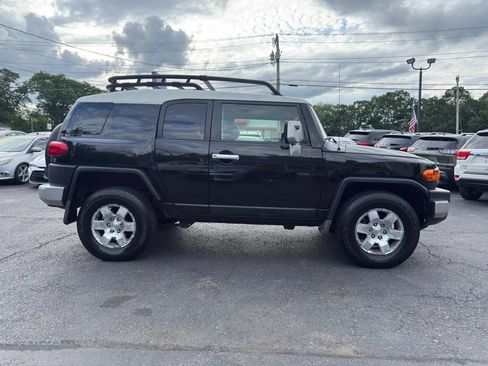 Used 2008 Toyota FJ Cruiser 4WD w/ Upgrade Pkg 2 image 8