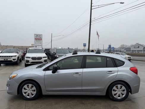 Used 2012 Subaru Impreza 2.0i image 6