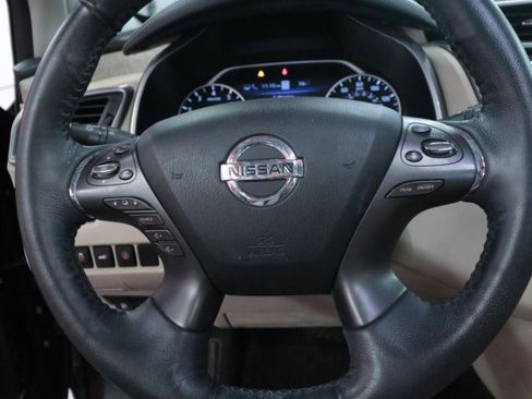 Used 2021 Nissan Murano SL w/ SL Moonroof Package FWD image 17