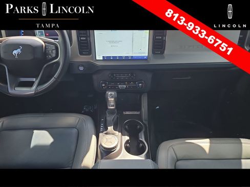Used 2024 Ford Bronco Outer Banks AWD/4WD image 12