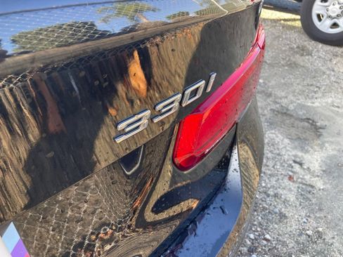 Used 2018 BMW 330i Sedan w/ Convenience Package RWD image 7