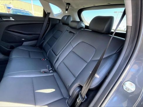 Used 2018 Hyundai Tucson Limited w/ Cargo Package FWD image 15
