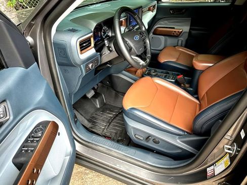 Certified 2022 Ford Maverick Lariat w/ Lariat Luxury Package AWD/4WD image 9