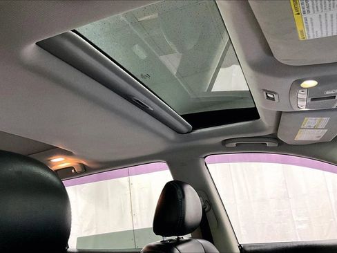 Used 2019 Nissan Pathfinder SL w/ SL Premium Package image 22