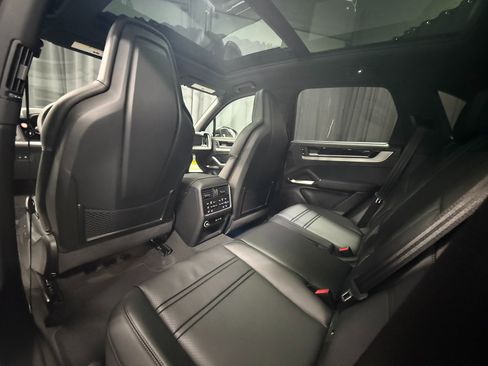 New 2026 Porsche Cayenne E-Hybrid image 6