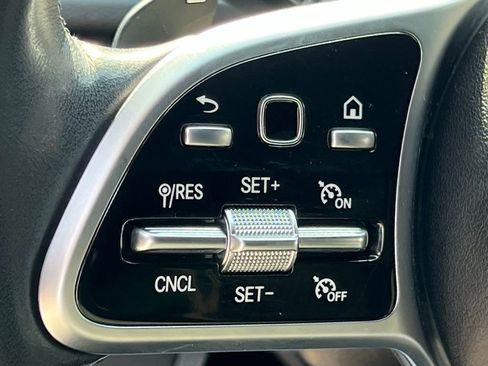 Certified 2022 Mercedes-Benz GLS 450 4MATIC image 22